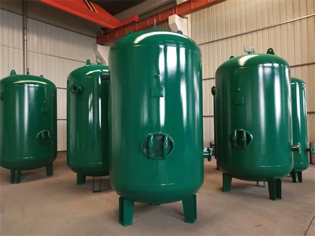 储气罐上栗上栗上栗分汽包 储气罐上栗上栗上栗分汽包